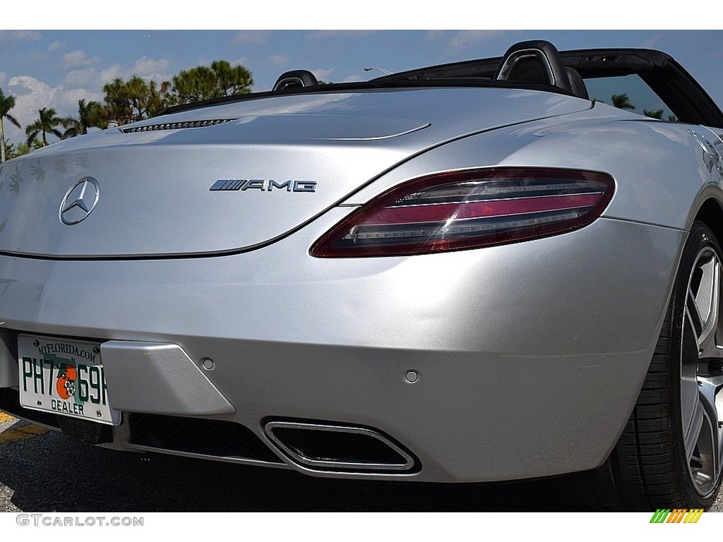 2012 SLS AMG Roadster - Iridium Silver Metallic / designo Light Brown Natural Woven photo #19