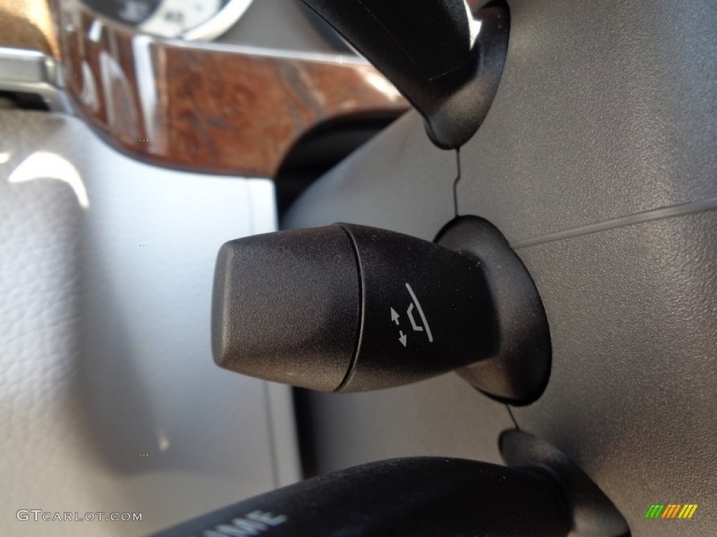 2014 E 350 Sedan - Iridium Silver Metallic / Gray/Dark Gray photo #30