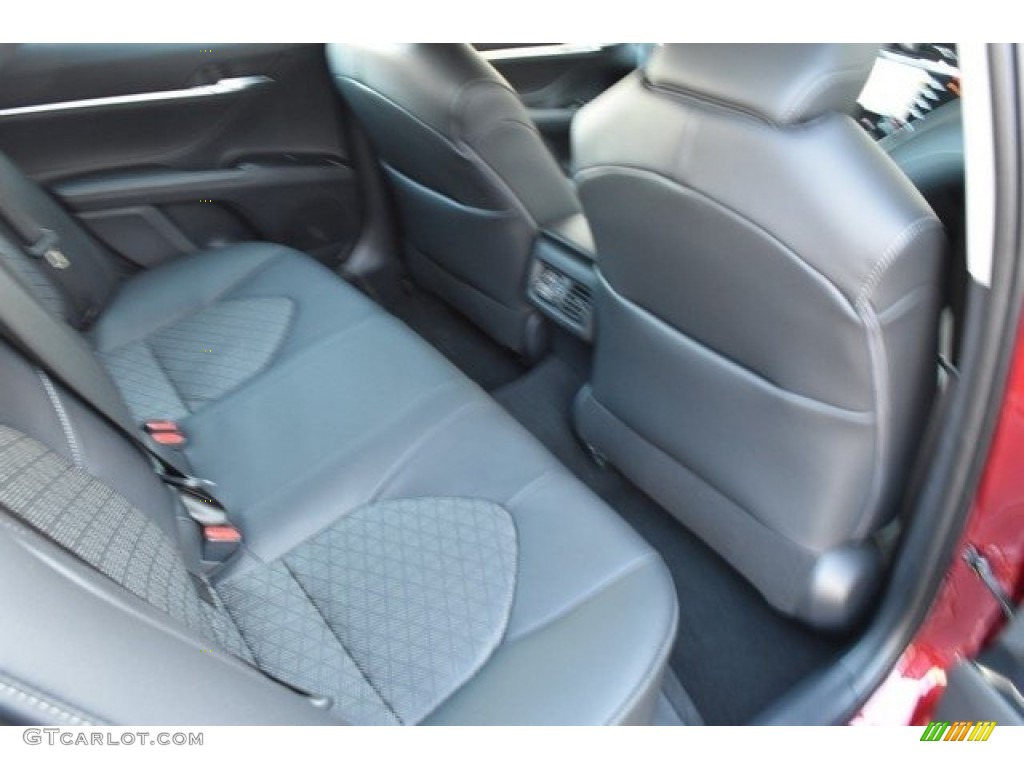 2018 Camry XSE V6 - Ruby Flare Pearl / Black photo #17