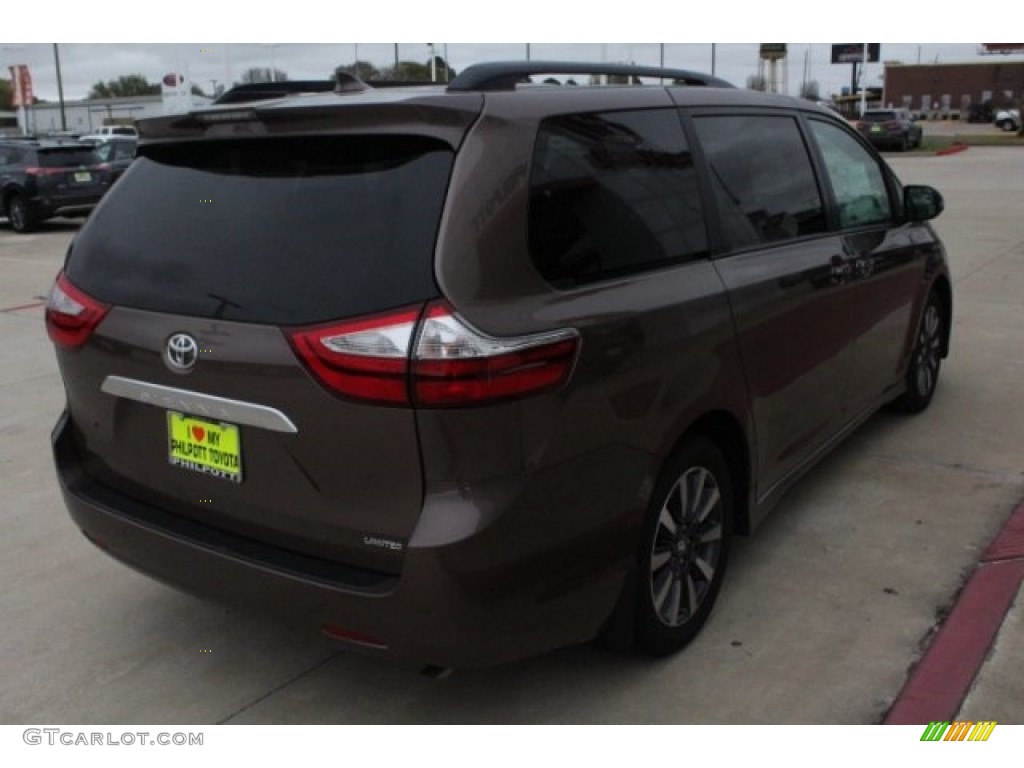 2018 Sienna Limited - Toasted Walnut Pearl / Gray photo #8