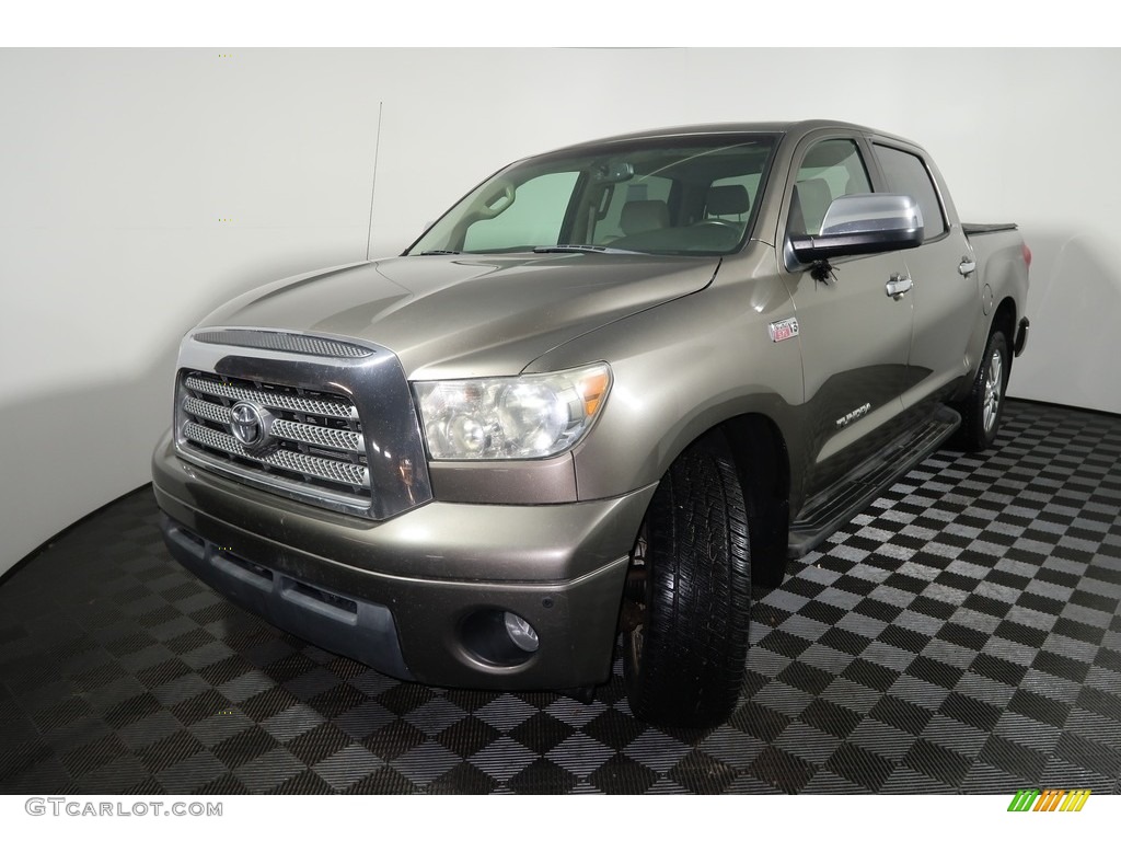 2008 Tundra Limited CrewMax 4x4 - Silver Sky Metallic / Beige photo #9