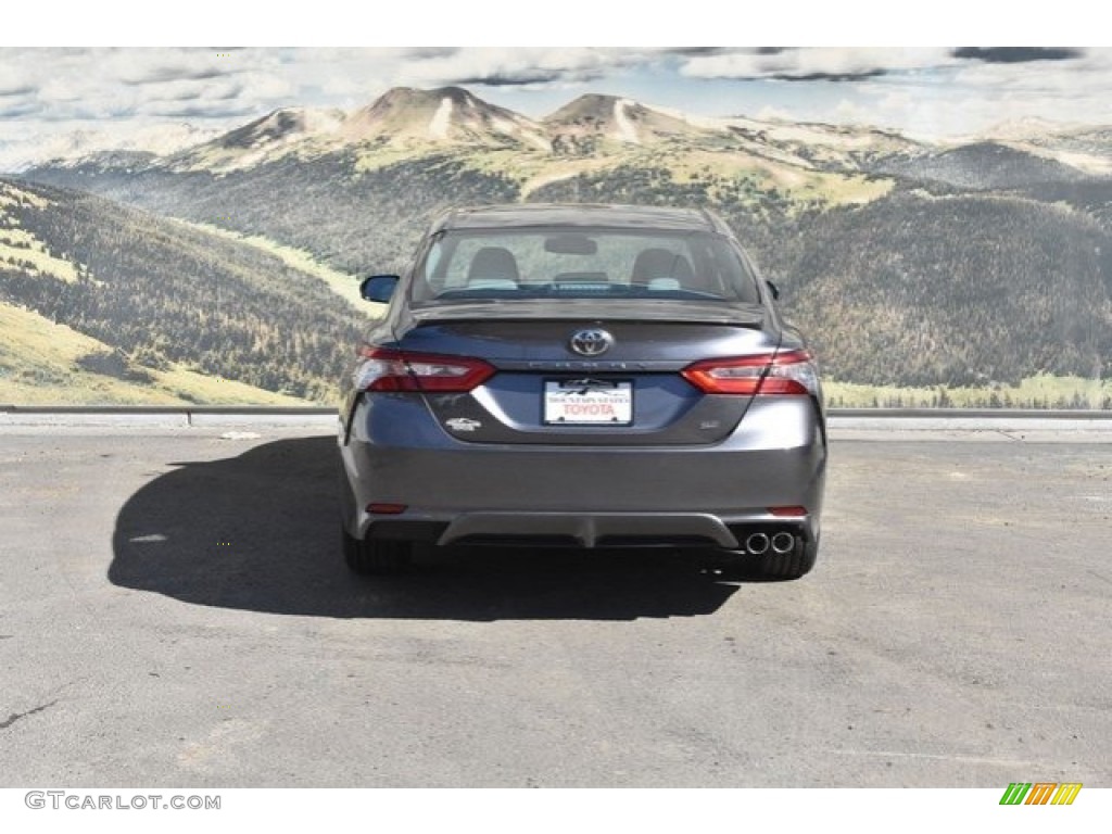 2018 Camry SE - Predawn Gray Mica / Ash photo #4