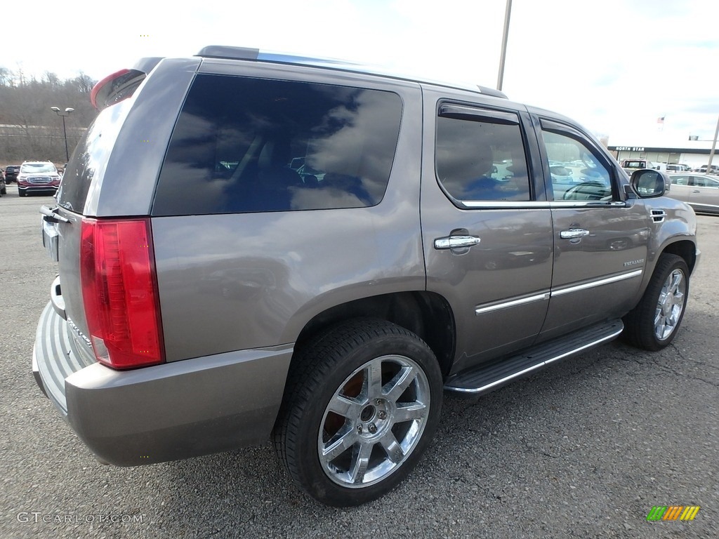 2011 Escalade Luxury AWD - Mocha Steel Metallic / Ebony/Ebony photo #10