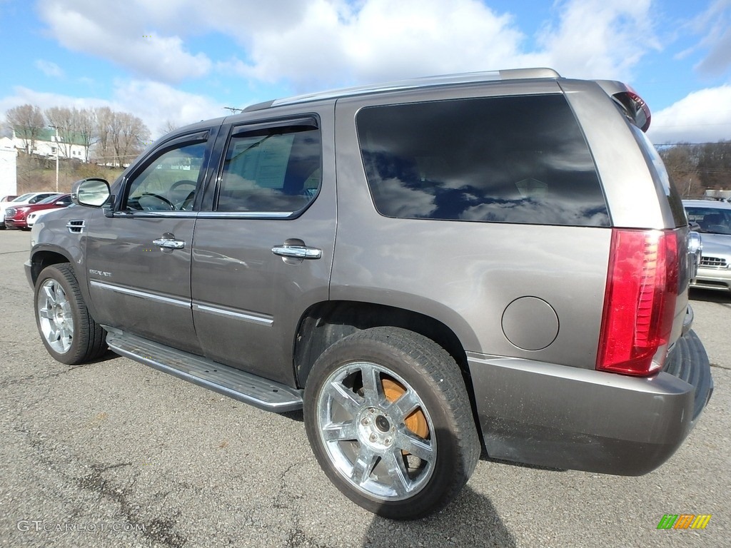 2011 Escalade Luxury AWD - Mocha Steel Metallic / Ebony/Ebony photo #12