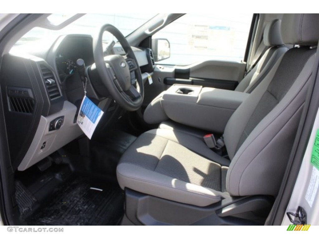 2018 F150 XL Regular Cab - Ingot Silver / Earth Gray photo #15