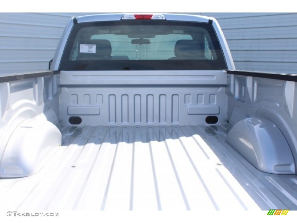 2018 F150 XL Regular Cab - Ingot Silver / Earth Gray photo #22