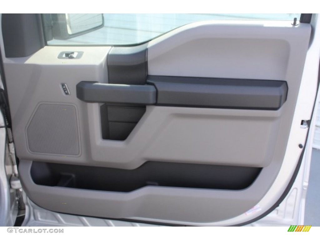 2018 F150 XL Regular Cab - Ingot Silver / Earth Gray photo #23