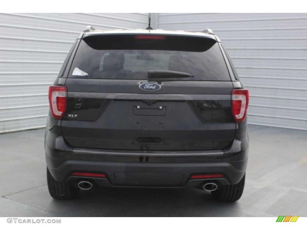 2018 Explorer XLT - Shadow Black / Ebony Black photo #7