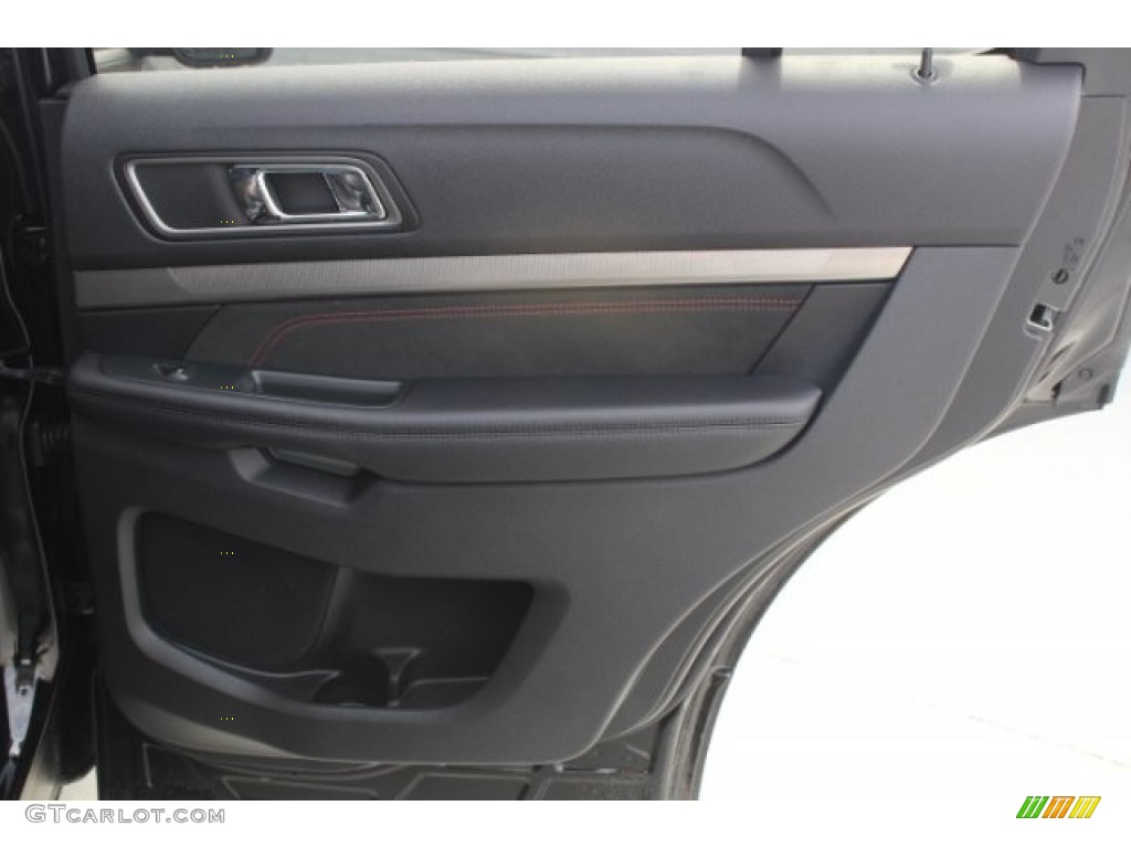 2018 Explorer XLT - Shadow Black / Ebony Black photo #30