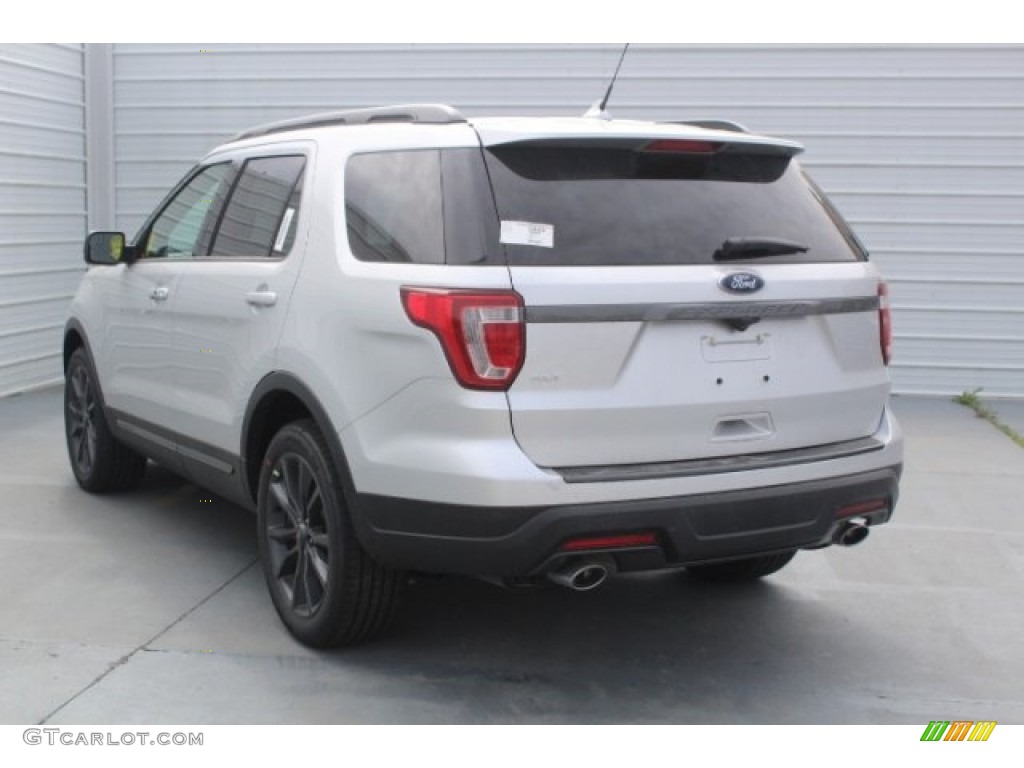 2018 Explorer XLT - Ingot Silver / Ebony Black photo #6