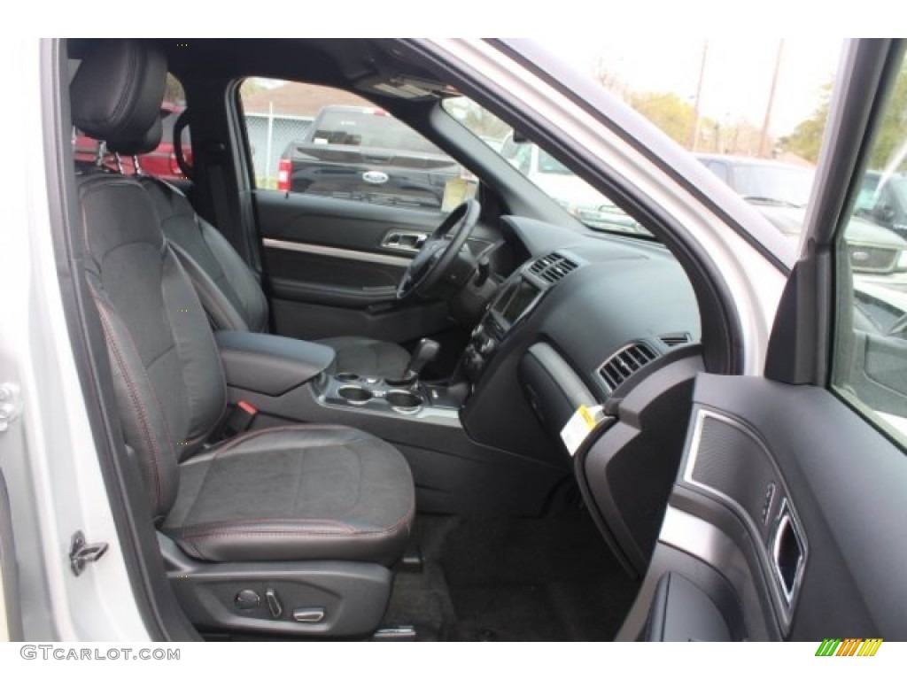 2018 Explorer XLT - Ingot Silver / Ebony Black photo #35