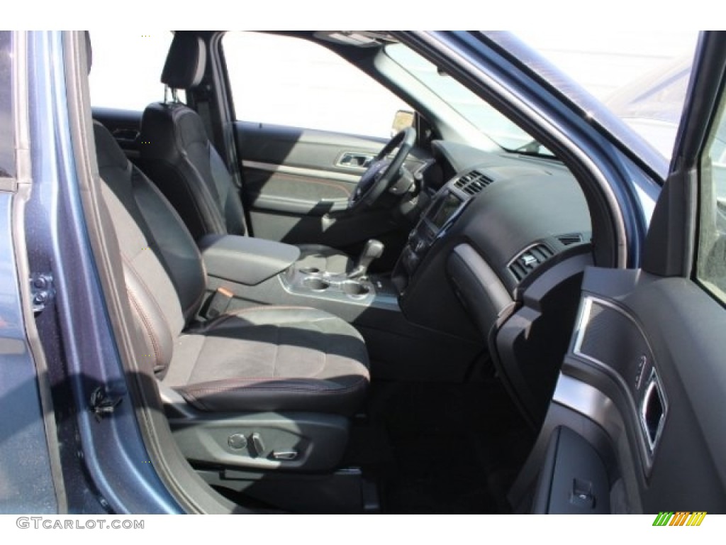 2018 Explorer XLT - Blue Metallic / Ebony Black photo #34