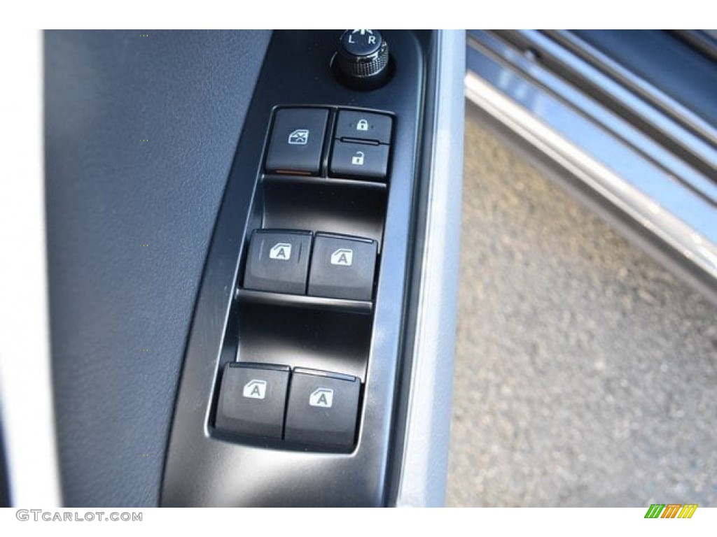 2018 Camry SE - Predawn Gray Mica / Ash photo #24