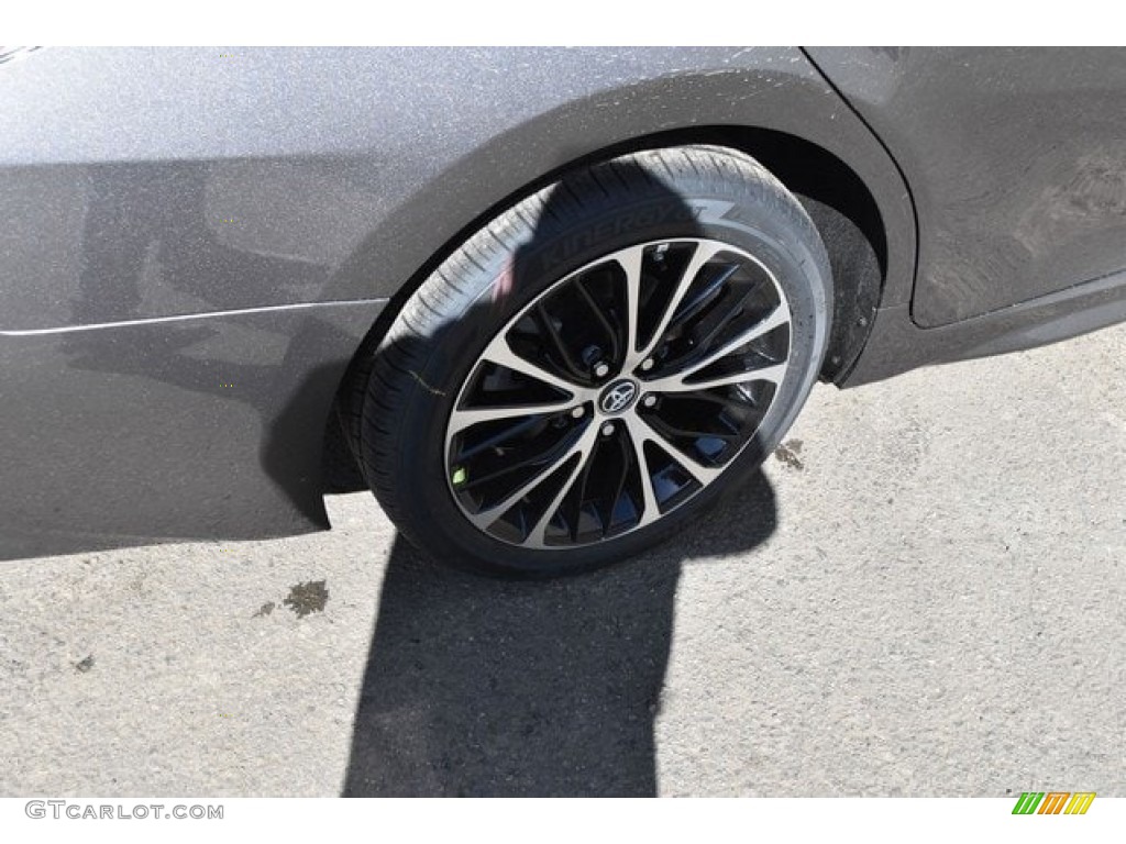 2018 Camry SE - Predawn Gray Mica / Ash photo #35