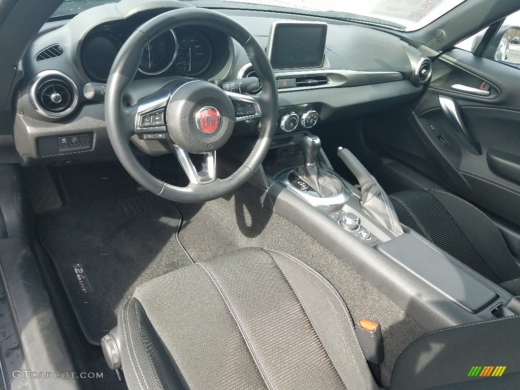 2017 Fiat 124 Spider Classica Roadster Interior Color Photos