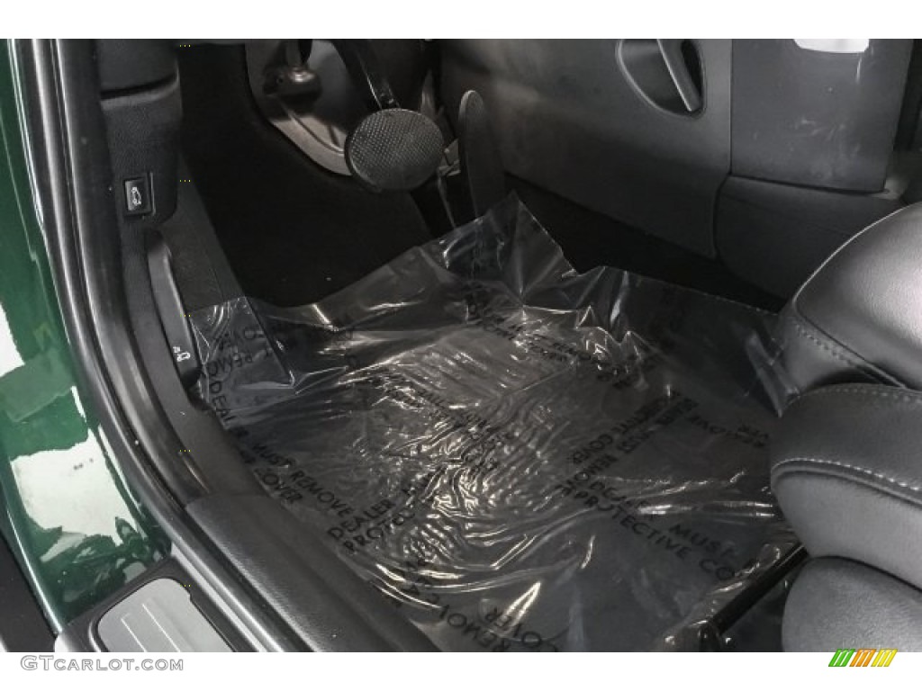 2015 Cooper Hardtop 4 Door - British Racing Green II Metallic / Carbon Black photo #18