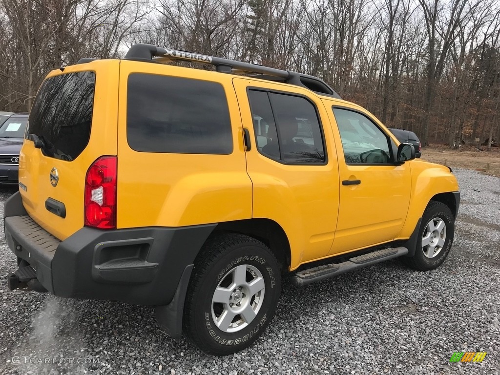 2007 Xterra S 4x4 - Solar Yellow / Steel/Graphite photo #5