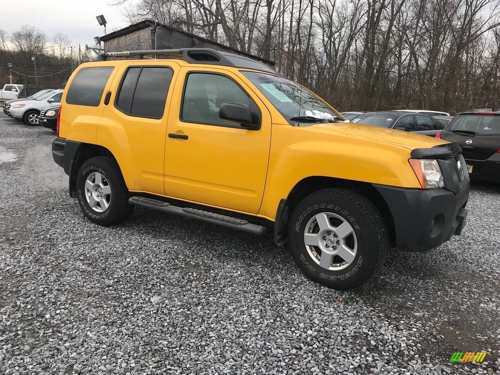 2007 Xterra S 4x4 - Solar Yellow / Steel/Graphite photo #7