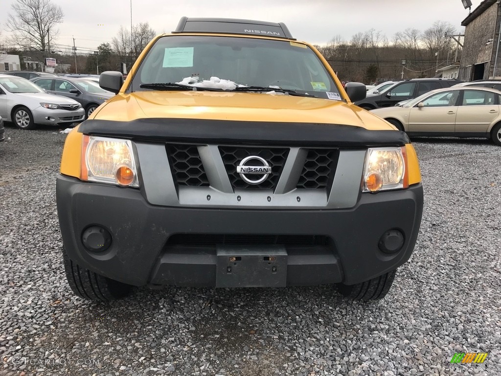 2007 Xterra S 4x4 - Solar Yellow / Steel/Graphite photo #8