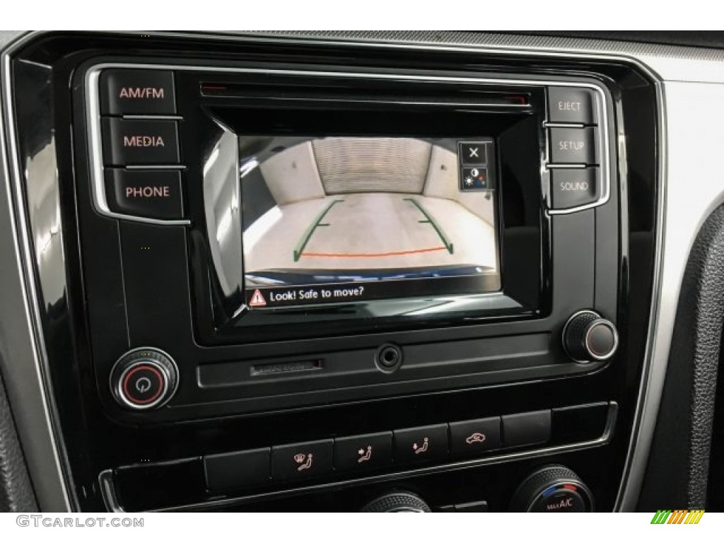 2016 Passat S Sedan - Reef Blue Metallic / Titan Black photo #14