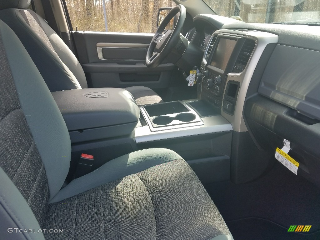 2014 1500 SLT Quad Cab 4x4 - Bright White / Black/Diesel Gray photo #11