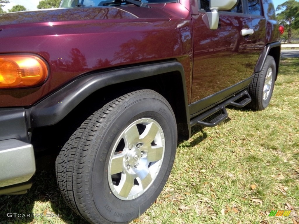 2007 FJ Cruiser  - Black Cherry Pearl / Dark Charcoal photo #27