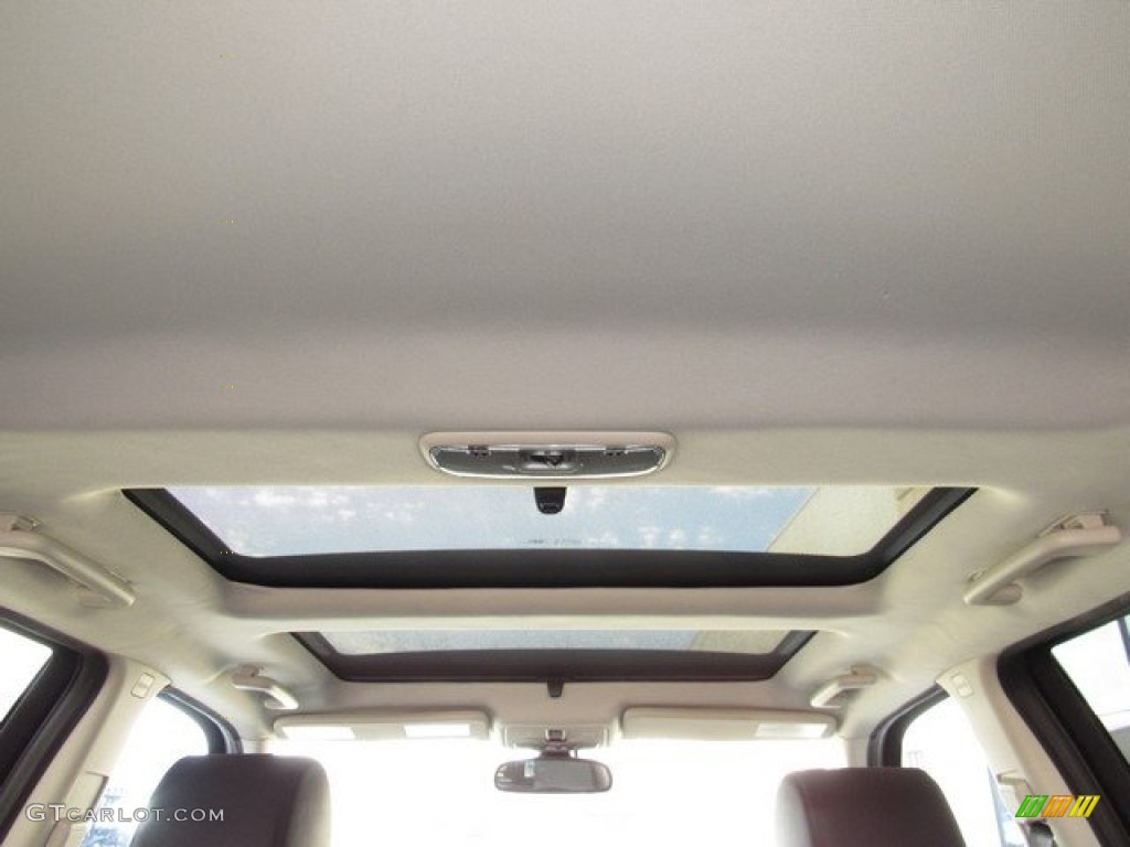 2009 LR2 HSE - Alaska White / Ebony Black photo #18