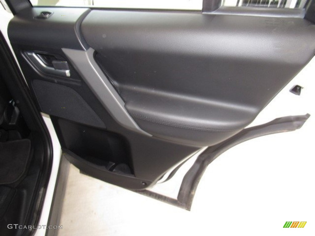 2009 LR2 HSE - Alaska White / Ebony Black photo #22
