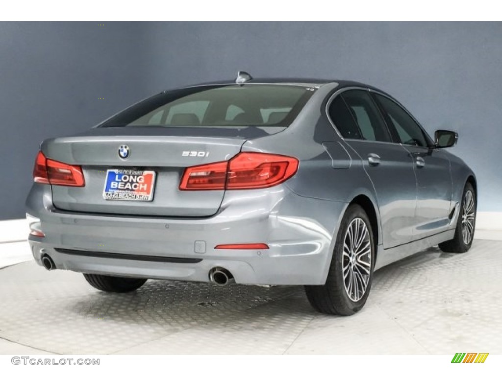 2018 5 Series 530i Sedan - Bluestone Metallic / Black photo #17