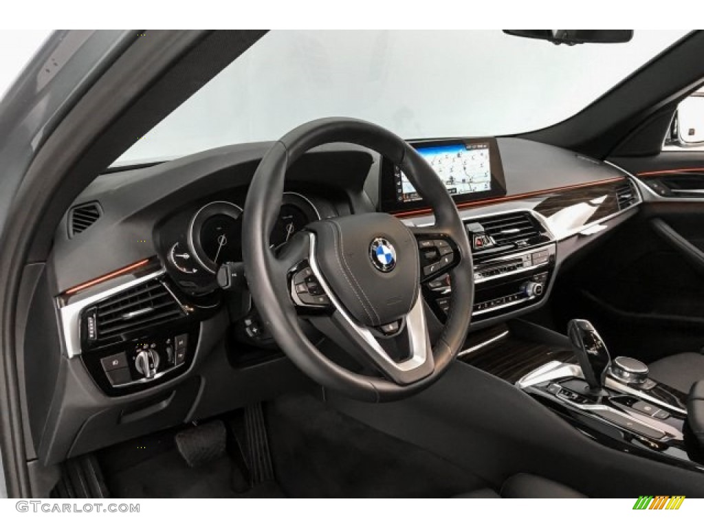 2018 5 Series 530i Sedan - Bluestone Metallic / Black photo #20