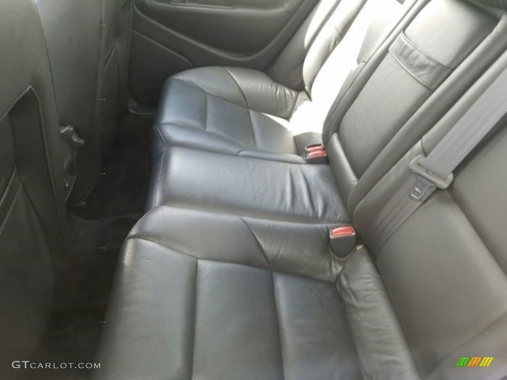 2004 S60 2.5T AWD - Black / Graphite photo #6