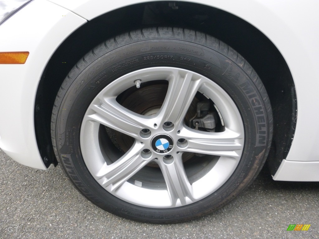 2015 3 Series 320i xDrive Sedan - Alpine White / Venetian Beige photo #32