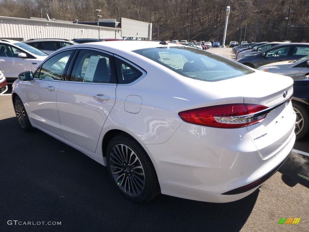 2018 Fusion SE - White Platinum / Ebony photo #6