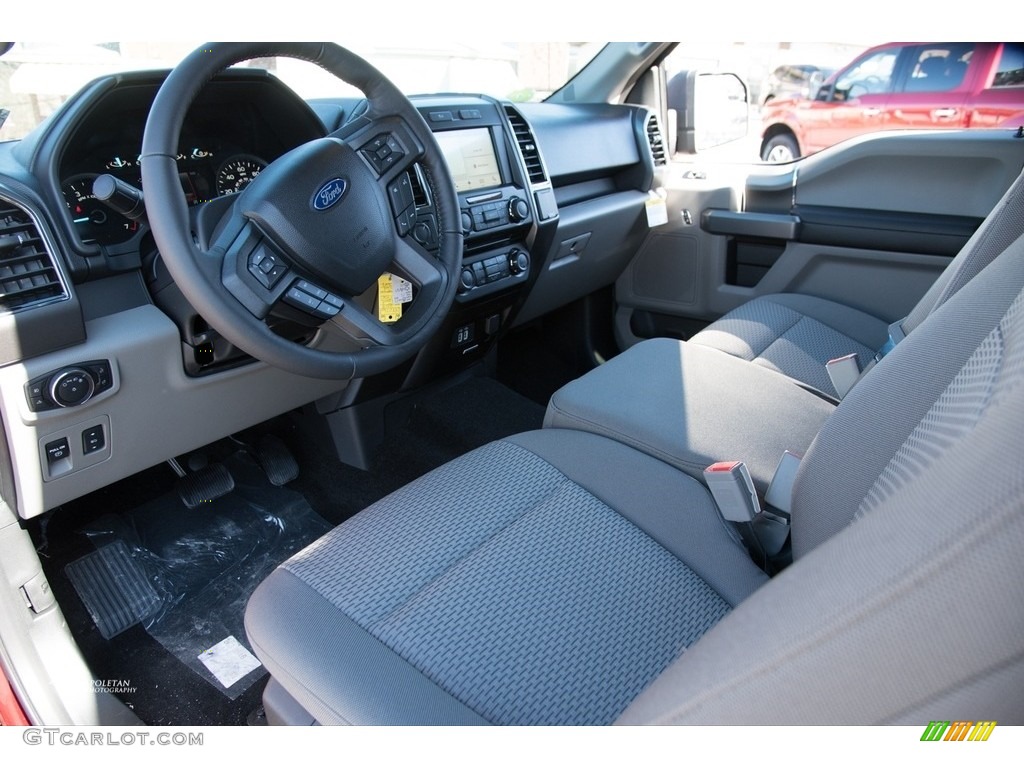 2018 F150 XLT SuperCab 4x4 - Ruby Red / Earth Gray photo #8