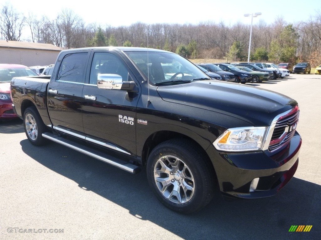 2018 1500 Laramie Longhorn Crew Cab 4x4 - Brilliant Black Crystal Pearl / Black photo #6