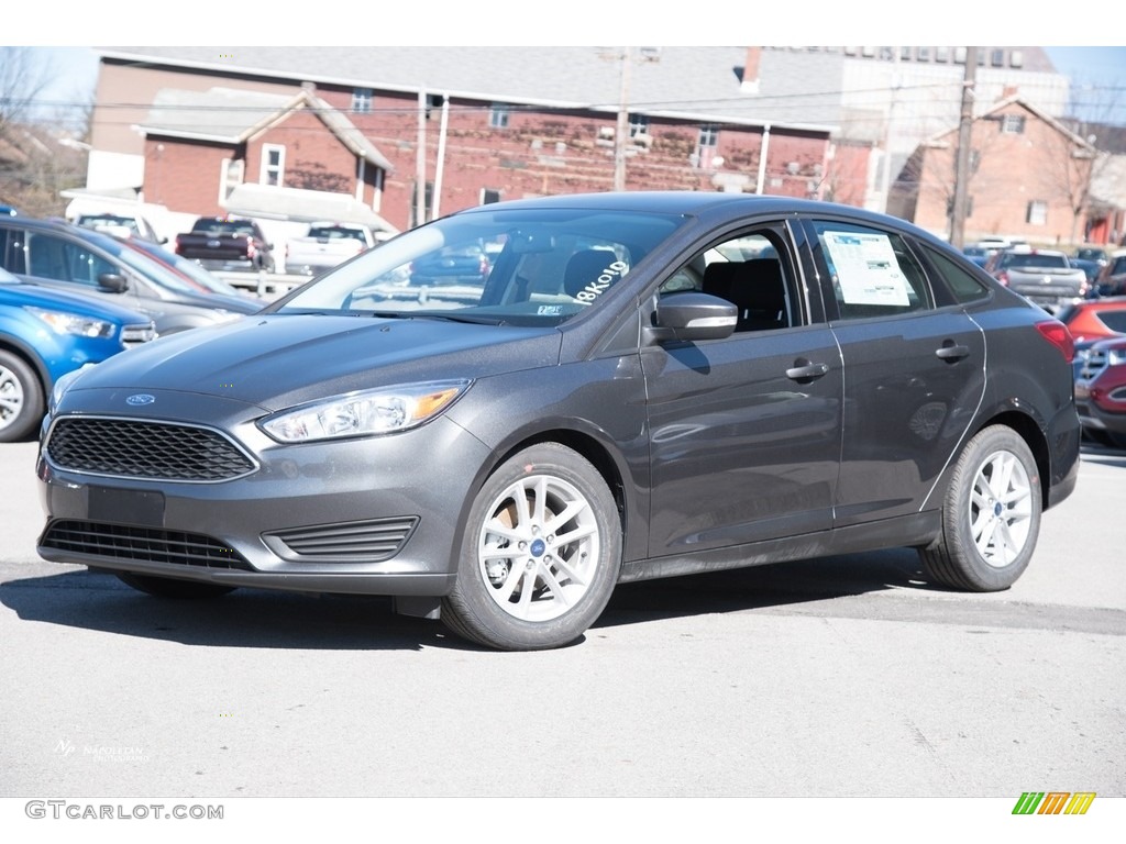 2018 Magnetic Ford Focus Se Sedan 125814403 Gtcarlot Com