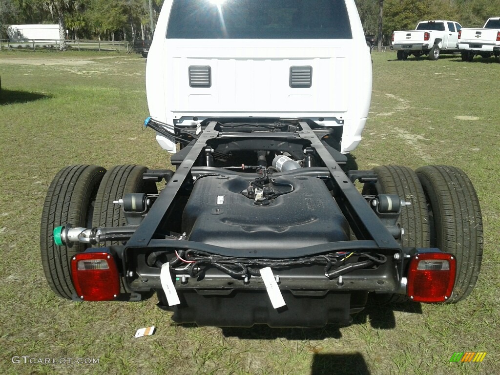 2018 3500 Tradesman Crew Cab Chassis - Bright White / Black/Diesel Gray photo #21