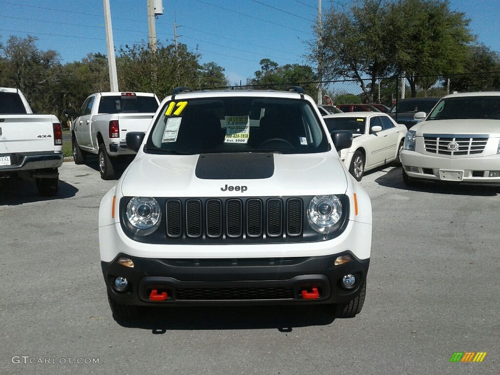 2017 Renegade Trailhawk 4x4 - Alpine White / Black photo #8