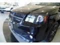 Black Onyx - Grand Caravan GT Photo No. 7