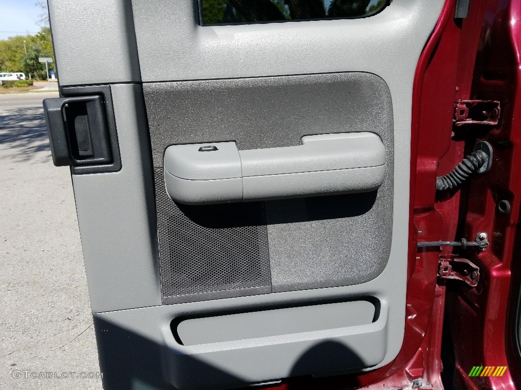 2005 F150 XLT SuperCab - Dark Toreador Red Metallic / Medium Flint/Dark Flint Grey photo #19