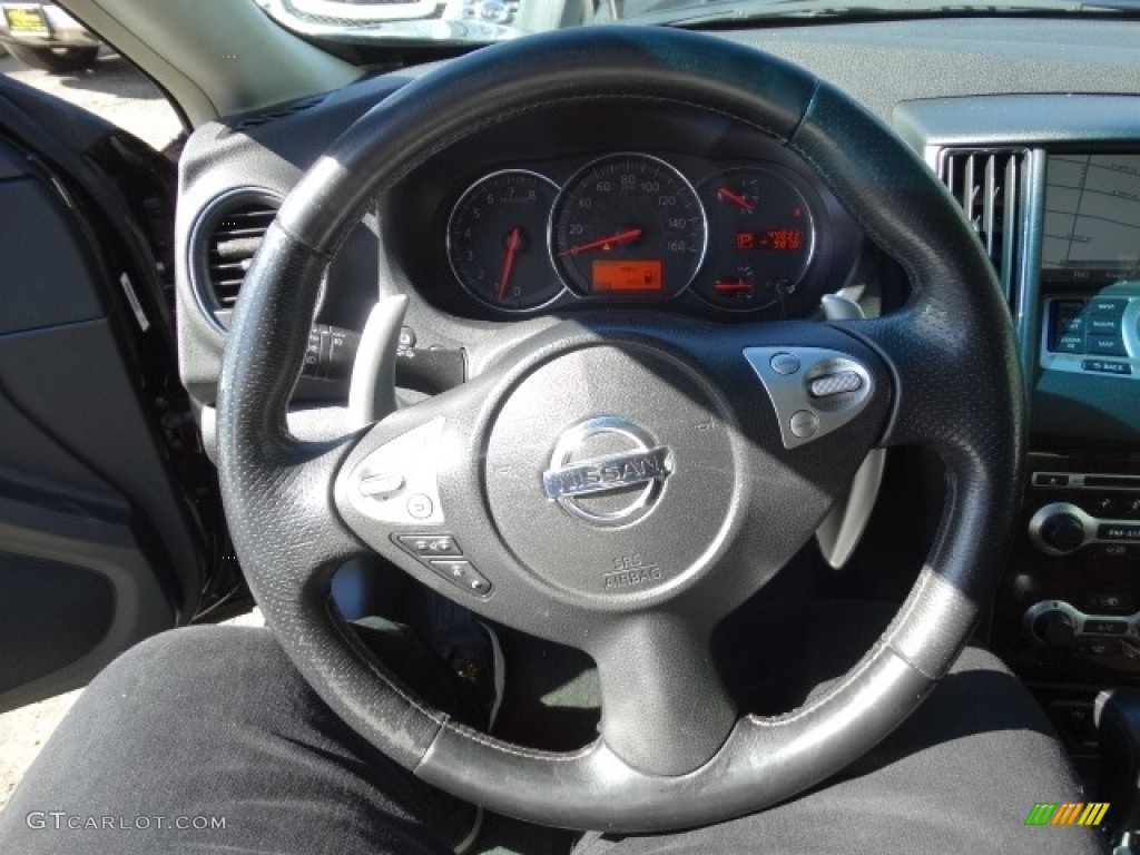 2011 Maxima 3.5 S - Crimson Black / Charcoal photo #24