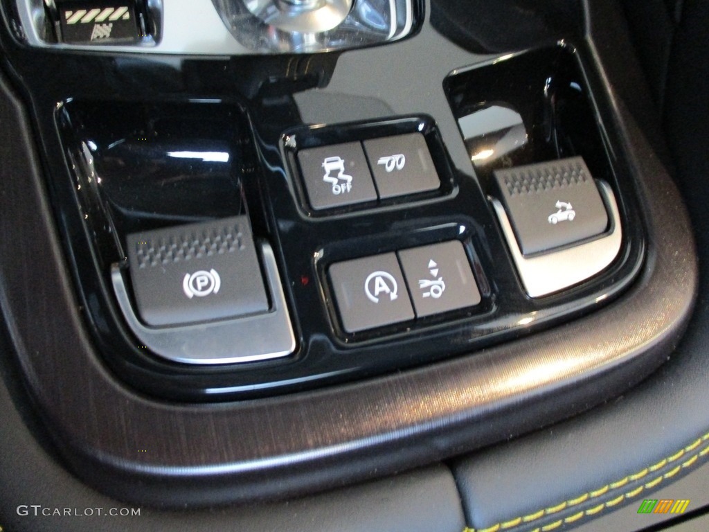 2018 Jaguar F-Type 400 Sport Convertible AWD Controls Photo #125843777