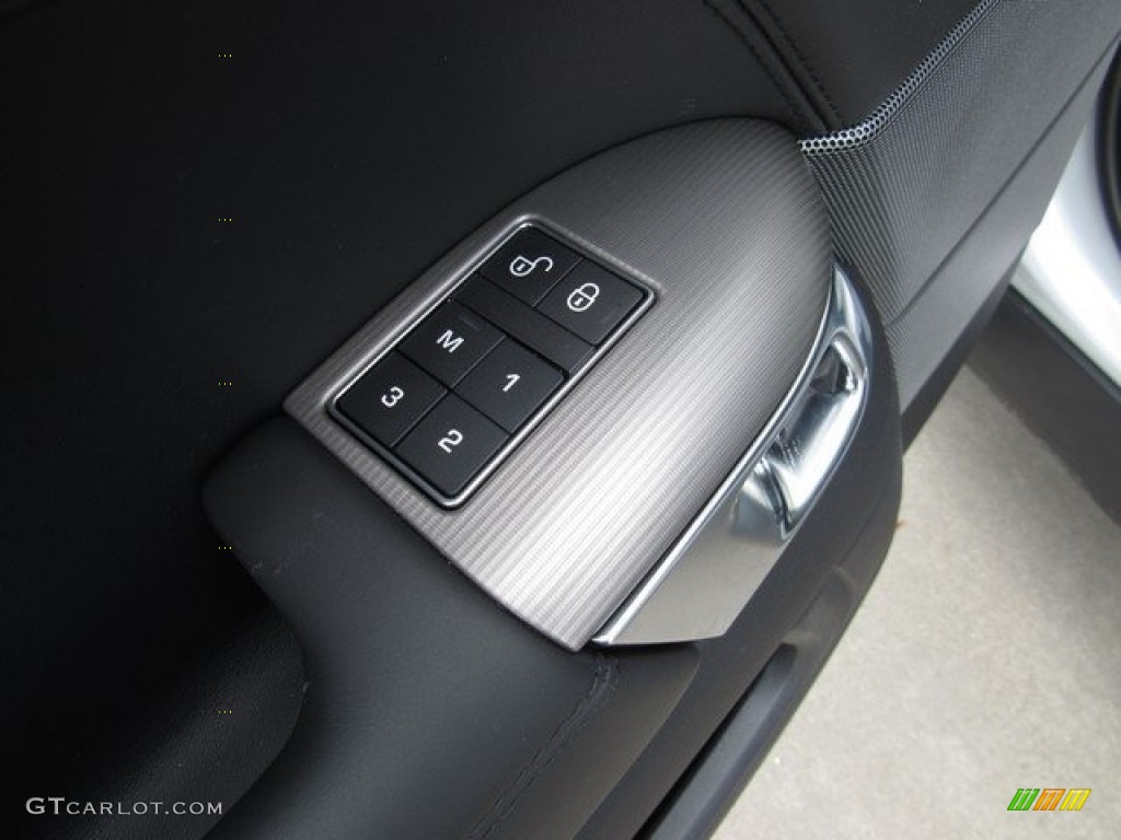 2018 Land Rover Range Rover Sport HSE Controls Photo #125846114