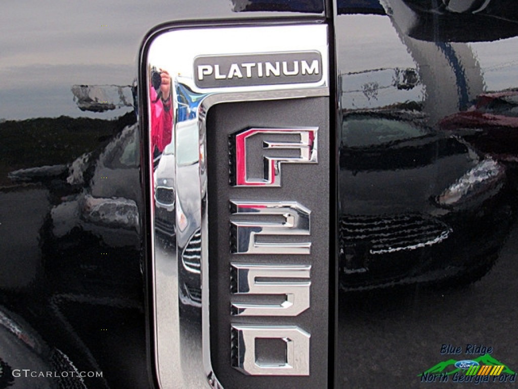2018 F250 Super Duty Platinum Crew Cab 4x4 - Shadow Black / Black photo #38