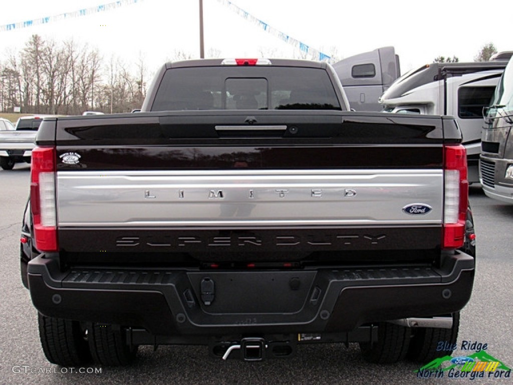 2018 F450 Super Duty Limited Crew Cab 4x4 - Magma Red / Camelback photo #4