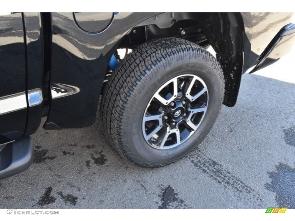 2018 Tundra Limited CrewMax 4x4 - Midnight Black Metallic / Black photo #33