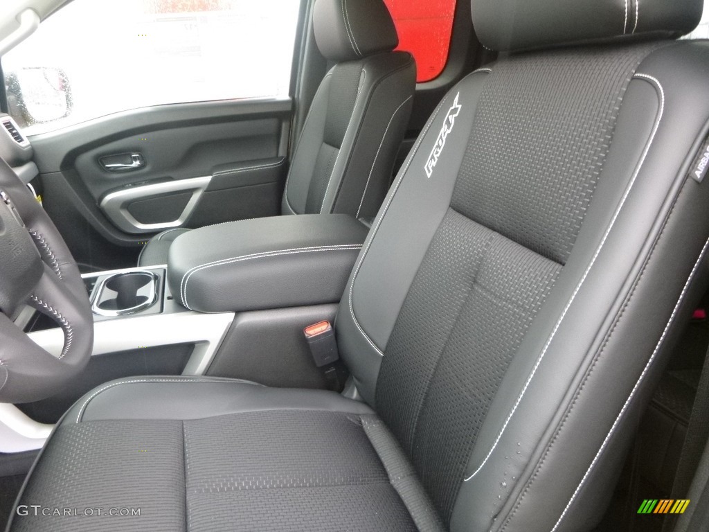 2018 Nissan Titan PRO-4X King Cab 4x4 Front Seat Photos