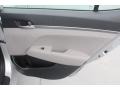 2017 Silver Hyundai Elantra SE  photo #29
