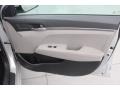 2017 Silver Hyundai Elantra SE  photo #31