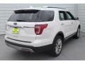 2017 White Platinum Ford Explorer Limited  photo #10